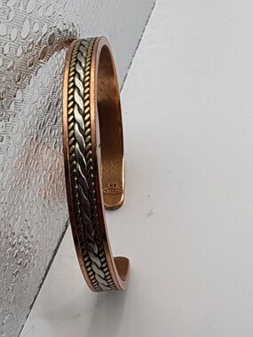 Vintage Y2K Avon Copper-Tone Braided Accent Cuff Bracelet Vintage 2000 Size S